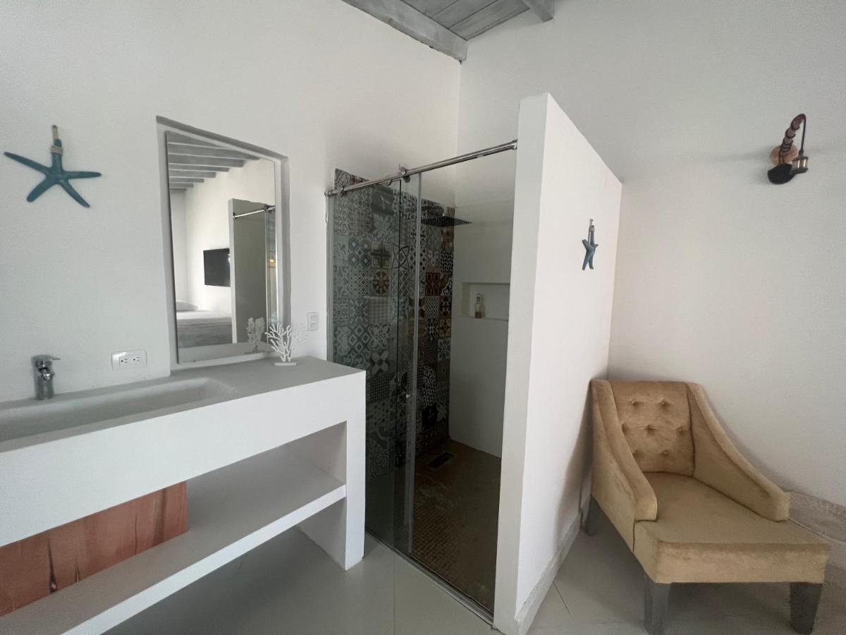 Wala And Club * Cartagena