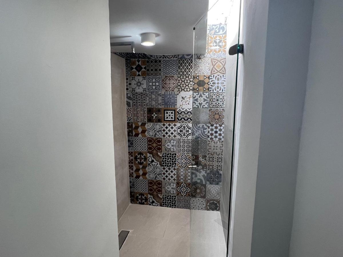 Wala And Club Hotel *