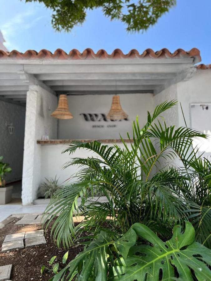 Wala And Club * Cartagena