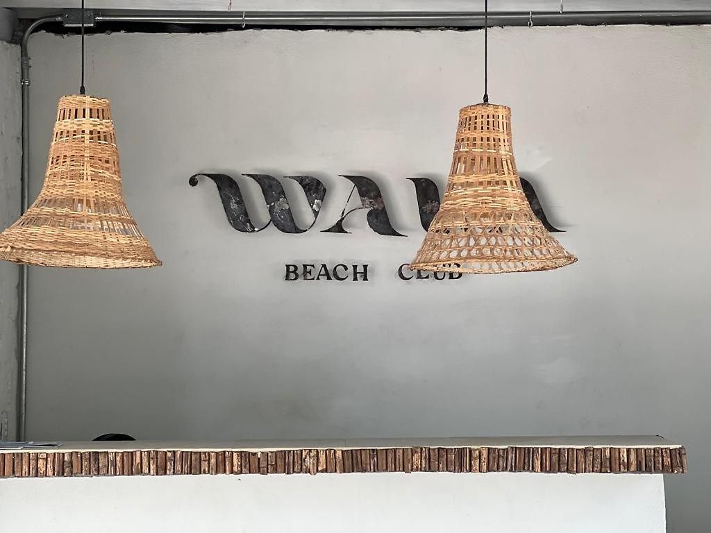 Wala And Club *