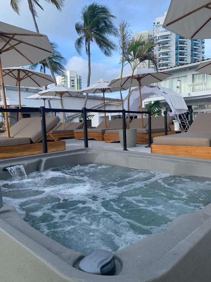 Hotel Wala And Club *