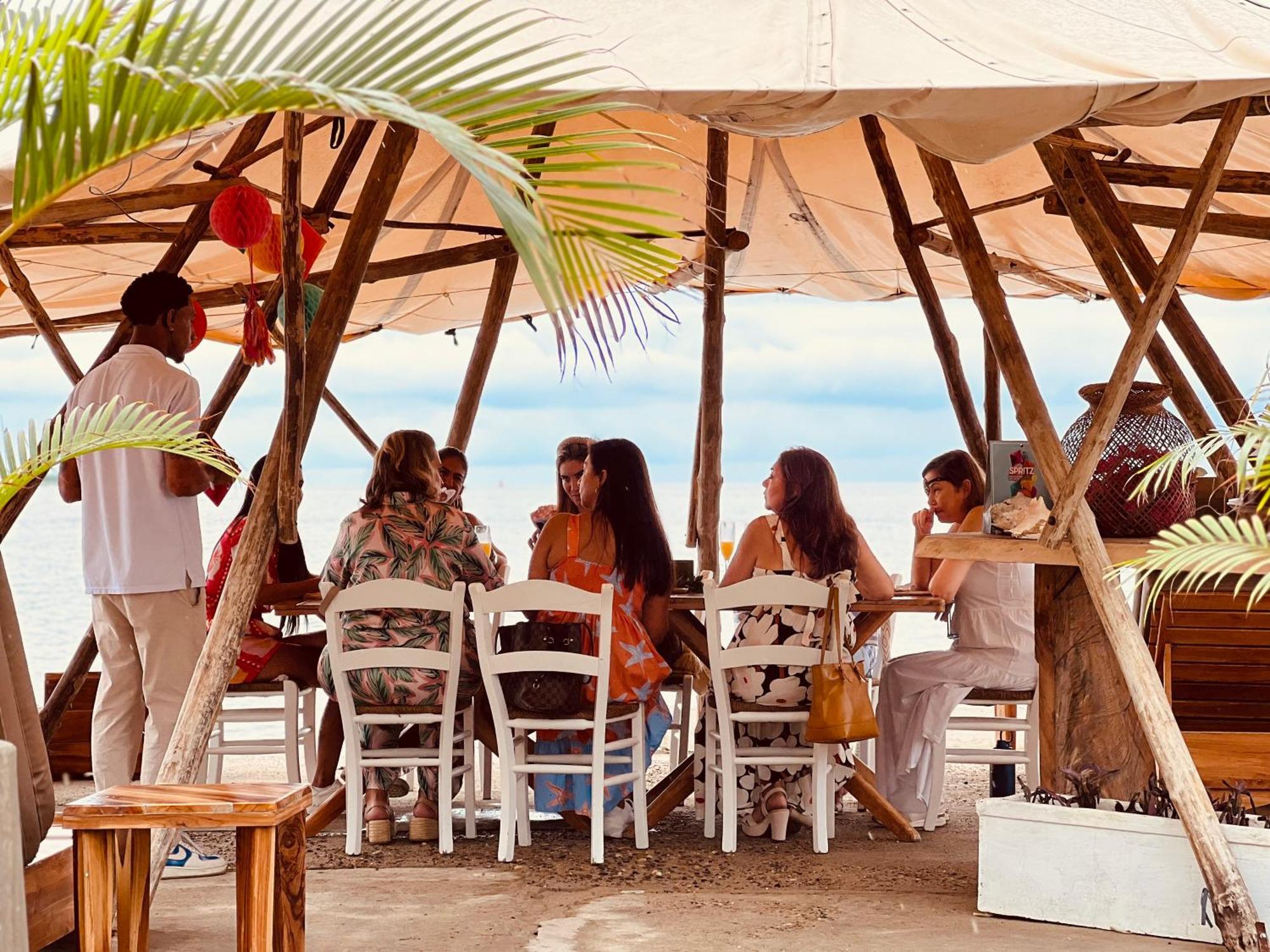 Wala And Club * Cartagena